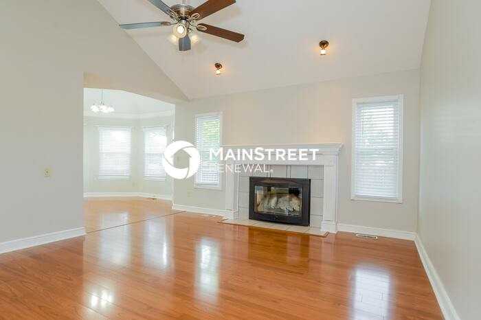 713 Sw Nelson Dr - Photo 2 of 17