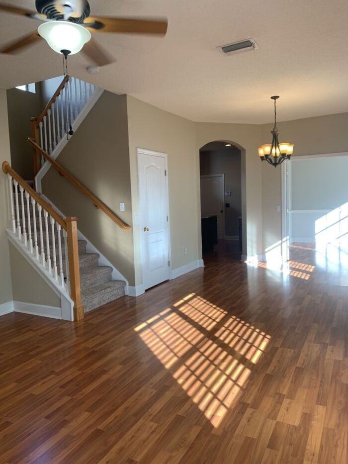 10804 Spring Mountain Pl - Photo 7 of 22