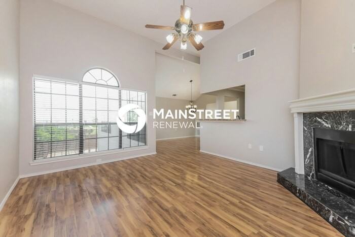 6228 Los Altos Dr - Photo 2 of 18