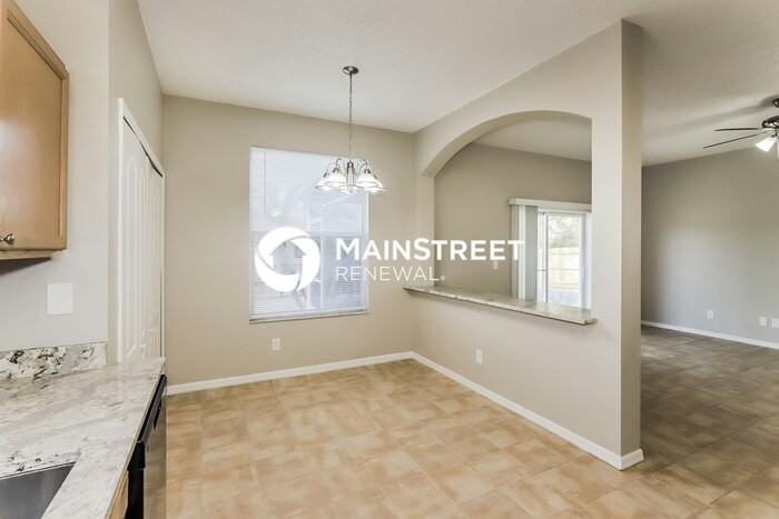 918 Grand Canyon Dr - Photo 3 of 16