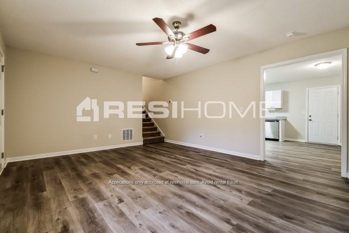 145 Teal Pl - Photo 6 of 21