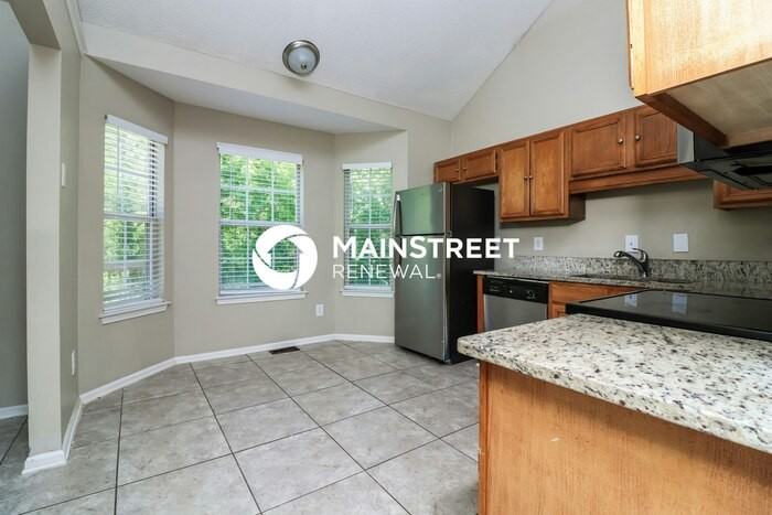 7370 Hunters Ridge Dr - Photo 6 of 19