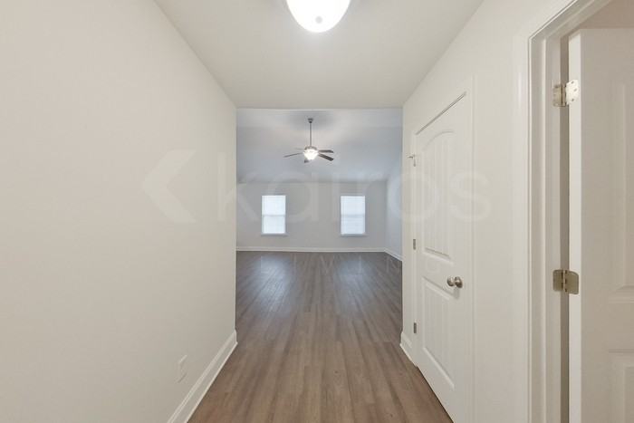 231 Western Red Cedar Dr - Photo 2 of 27