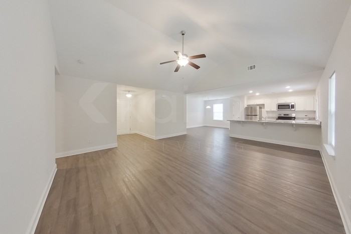 231 Western Red Cedar Dr - Photo 4 of 27