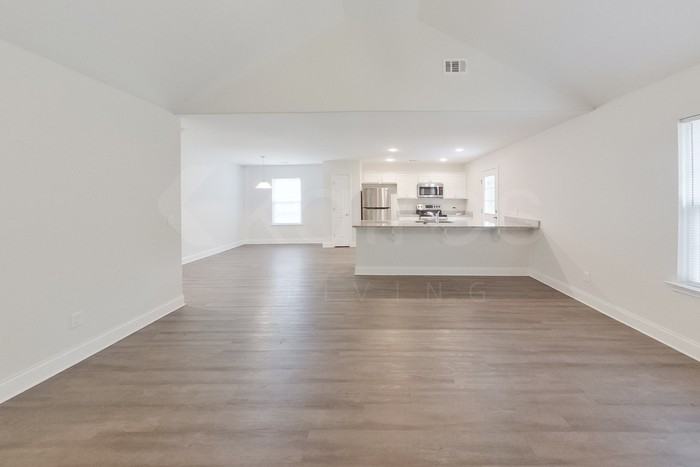 231 Western Red Cedar Dr - Photo 5 of 27