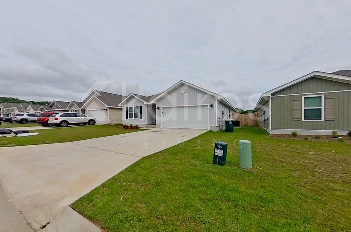 123 Swallowtail Ln - Photo 2 of 4