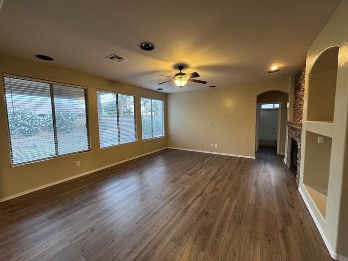 9405 S 26th Dr - Photo 4 of 39