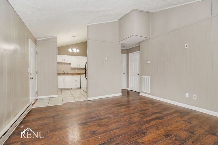 1025 Petway Ave #B - Photo 7 of 18