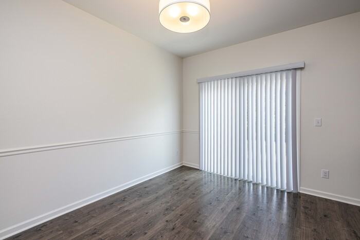 4648 Kyle Dr - Photo 6 of 34