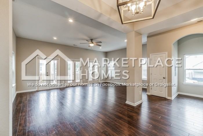 2529 Tidewater Dr - Photo 7 of 33