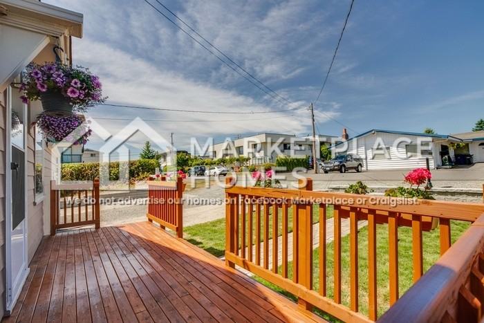 615 S 225th St - Photo 4 of 29