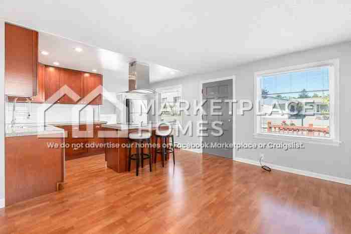 615 S 225th St - Photo 6 of 29