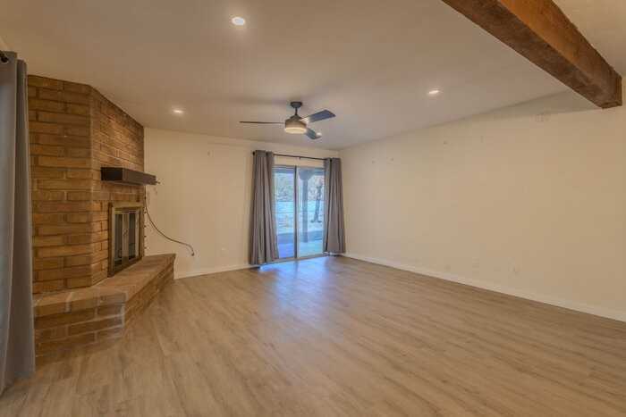 1321 N Paseo Maravilloso - Photo 5 of 28