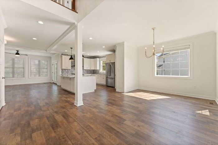 15400 Adelay Ct - Photo 7 of 45