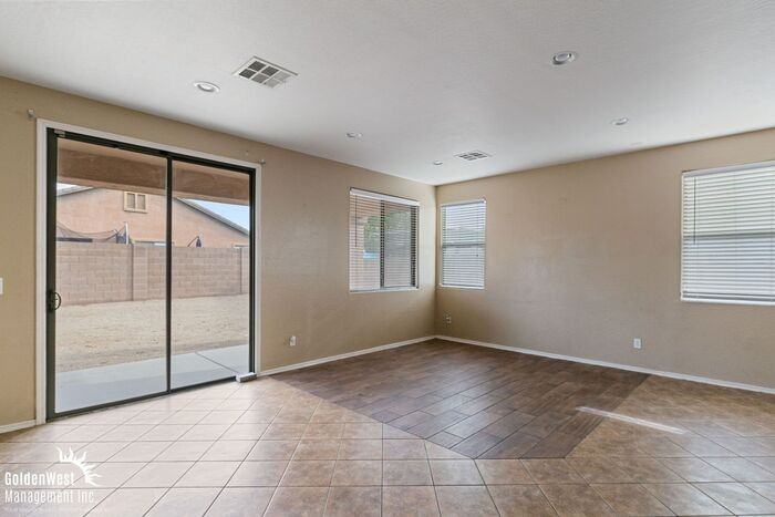 14544 W Sierra St - Photo 6 of 25