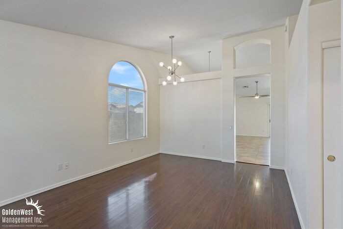 3243 E Wickieup Ln - Photo 2 of 25