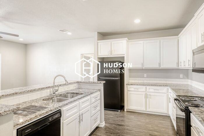 101 Pharm Hills Rd #601 - Photo 7 of 13