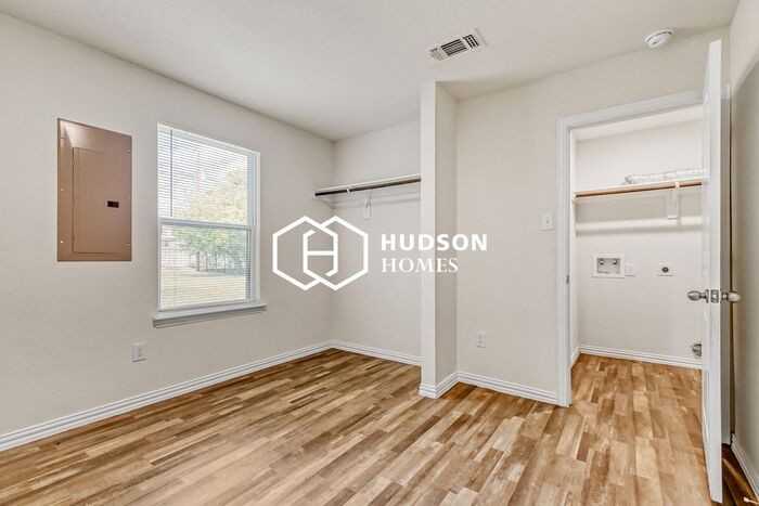 2204 Tilden St #A - Photo 7 of 14