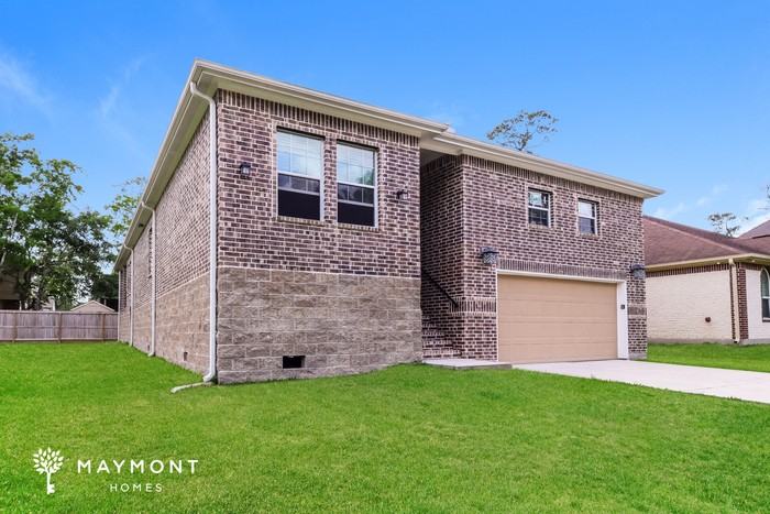 18027 Bambridge Dr - Photo 4 of 15