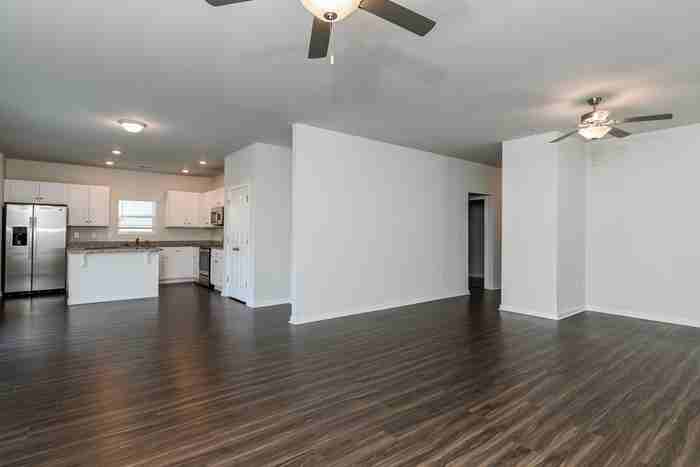 336 Augustine Dr - Photo 4 of 16