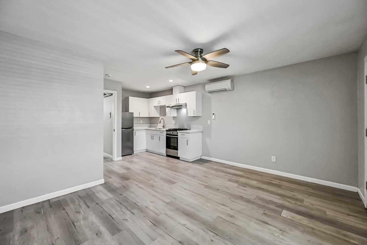 3025 North 32nd Street #53 - Photo 5 of 26