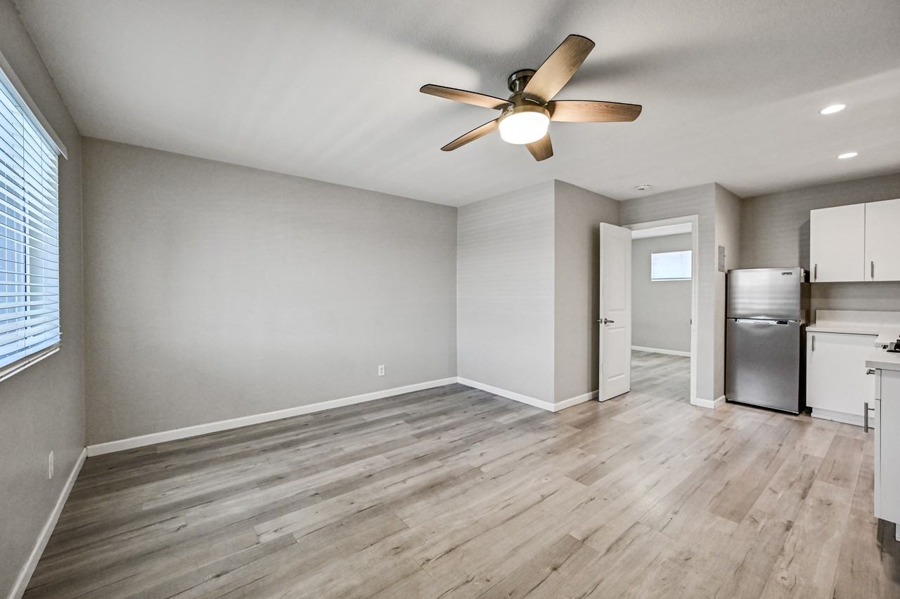 3025 North 32nd Street #53 - Photo 6 of 26