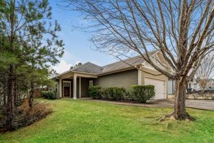 245 Hathaway Ln - Photo 1 of 1