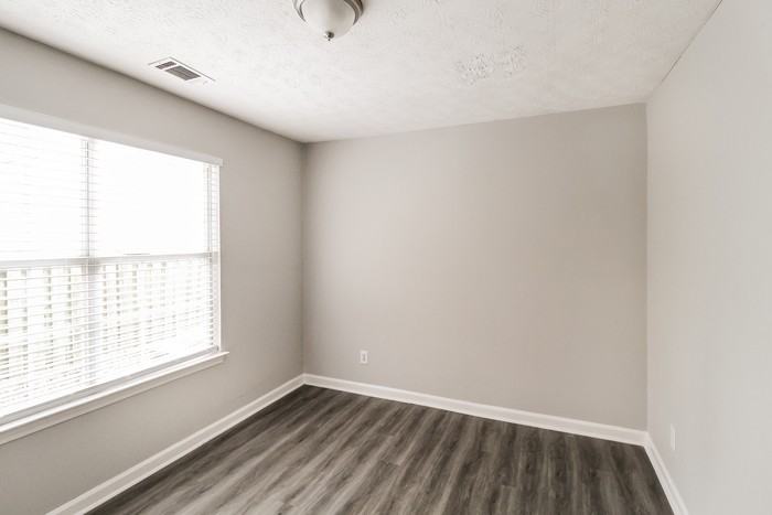 5190 Arrowind Rd Nw - Photo 6 of 13