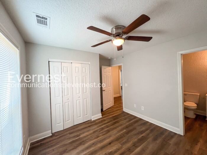 114 Blanton Ave - Photo 7 of 22