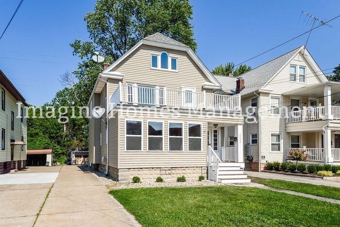 18822 Sloane Ave #1 - Photo 3 of 15