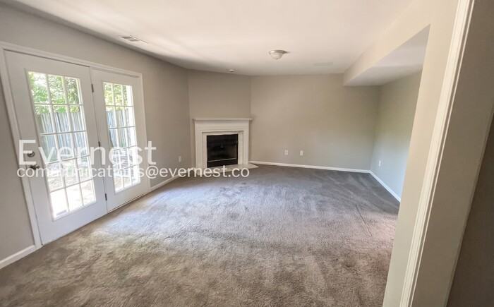 128 Rocky Ridge Dr - Photo 4 of 23