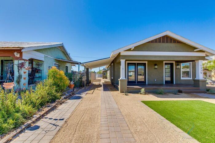 1329 E Brill St - Photo 2 of 25