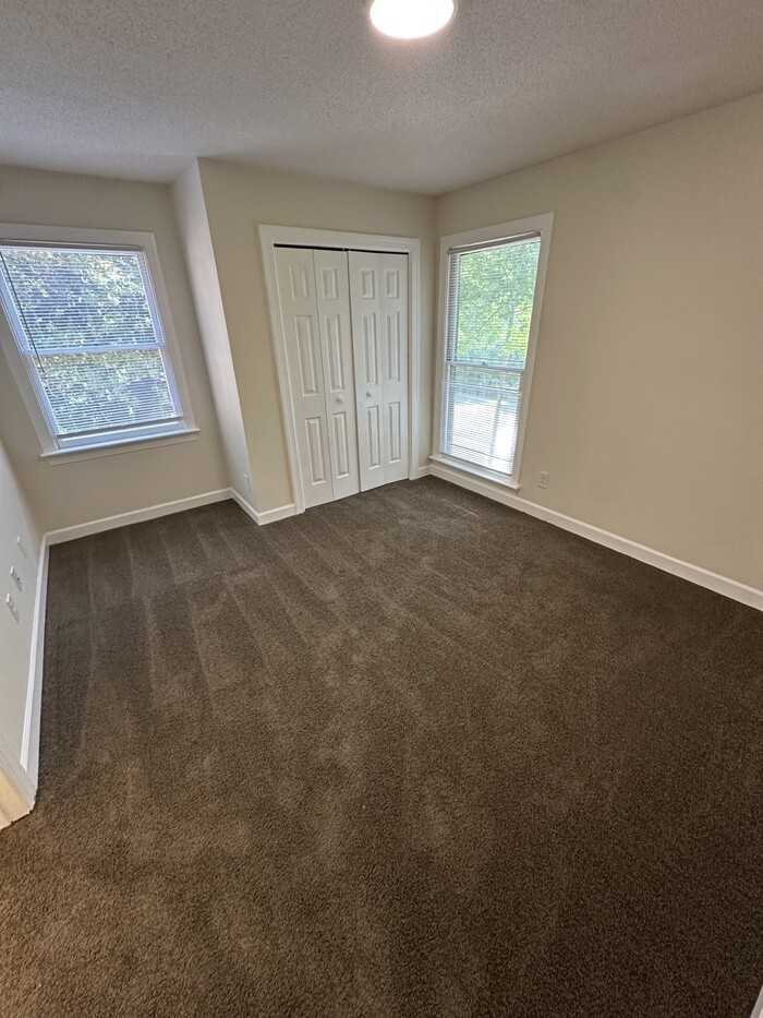 3502 Ivy Commons Dr #302 - Photo 7 of 8