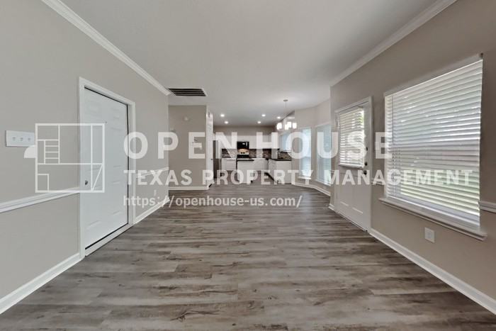 16306 Ash Point Ln - Photo 6 of 21