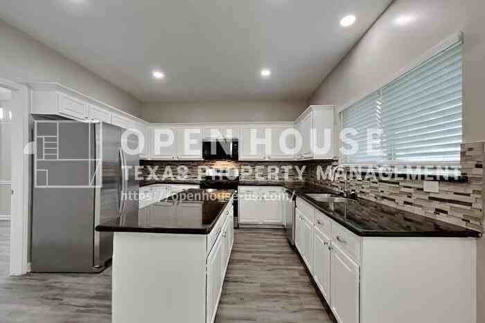 16306 Ash Point Ln - Photo 7 of 21