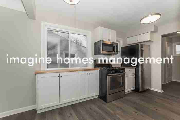 27811 Knickerbocker Rd - Photo 5 of 16