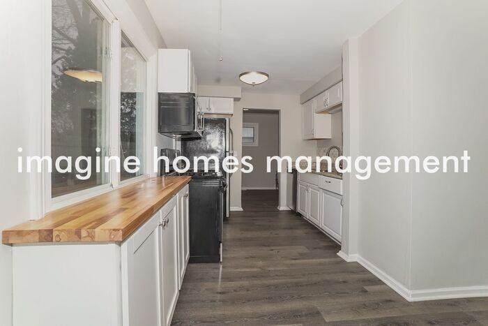 27811 Knickerbocker Rd - Photo 6 of 16