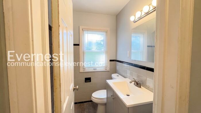 20244 Mccormick St - Photo 7 of 22