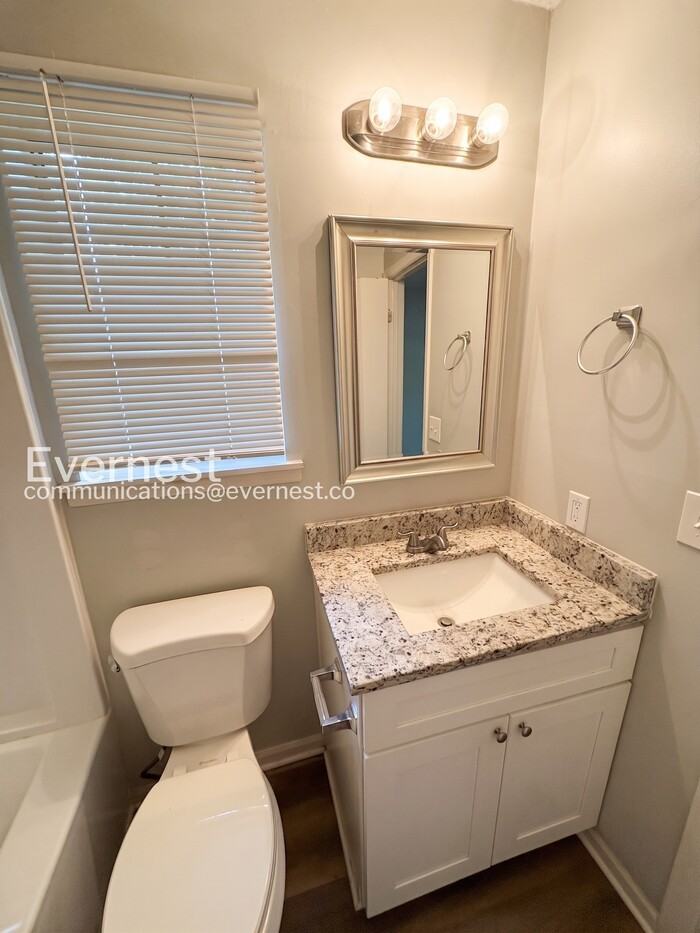 7800 Park Ln - Photo 7 of 24