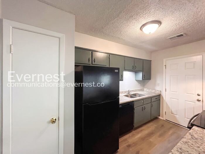 3565 Corsica Dr - Photo 2 of 20