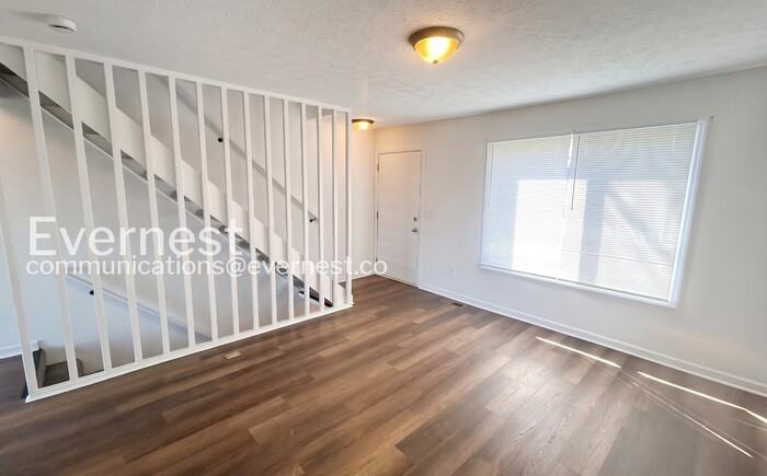 3674 Arnelle Rd - Photo 3 of 23