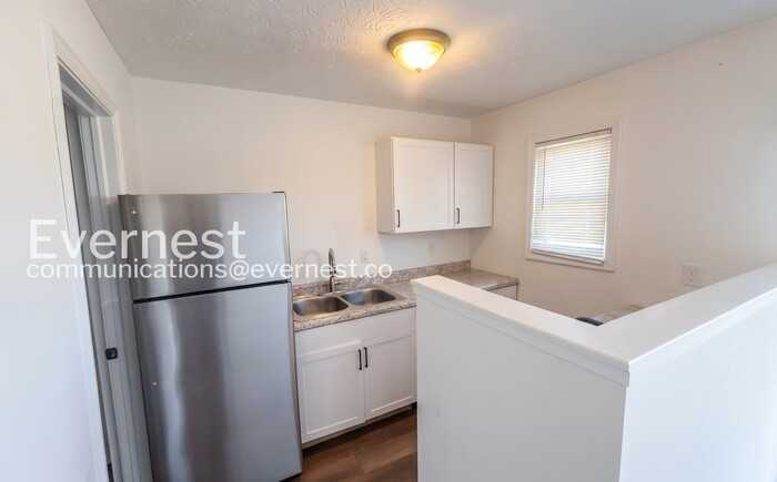 3674 Arnelle Rd - Photo 5 of 23