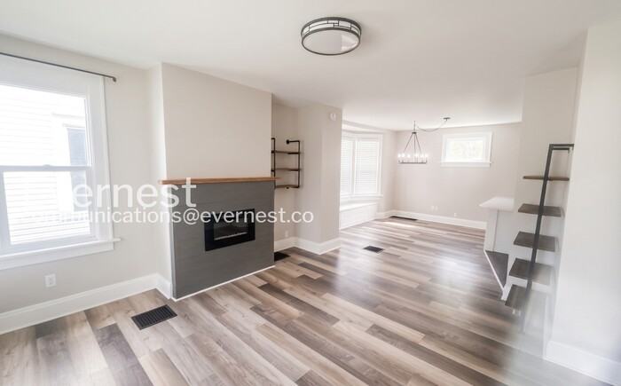 1681 Manchester Ave - Photo 6 of 25