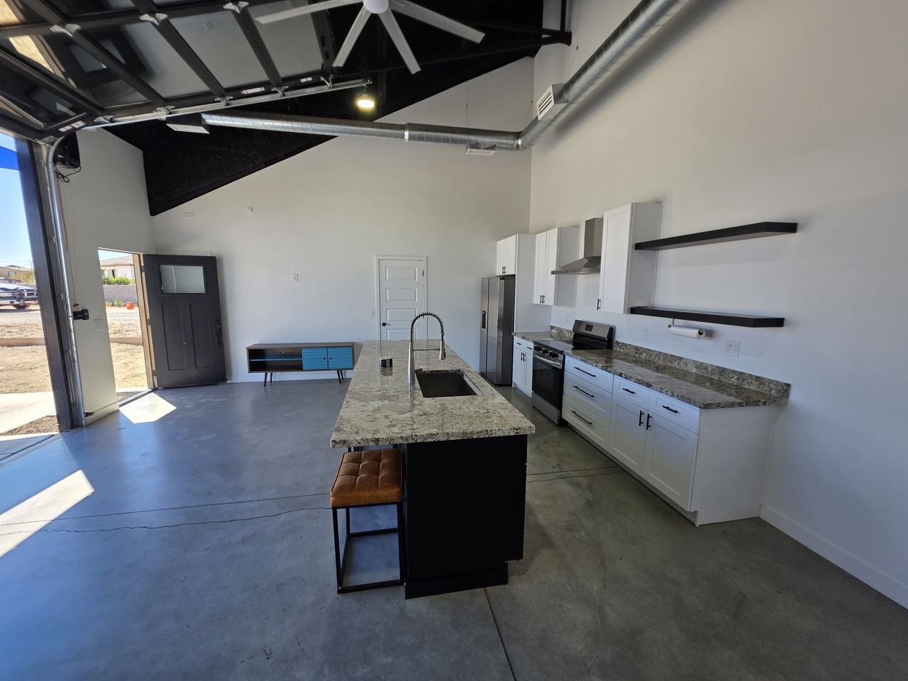 2061 W Daniel Rd #NA - Photo 7 of 20