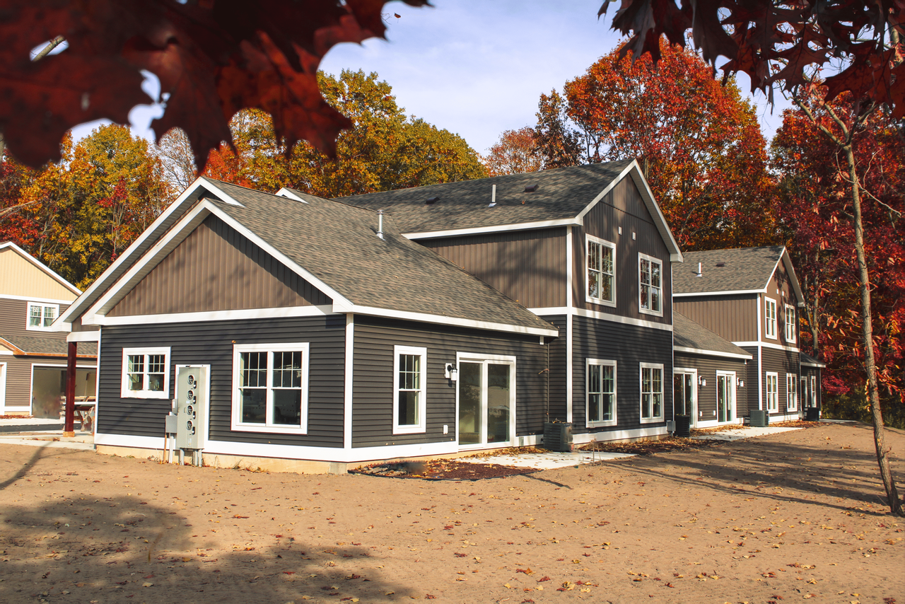 314 Greta Ct #4 - Photo 2 of 6