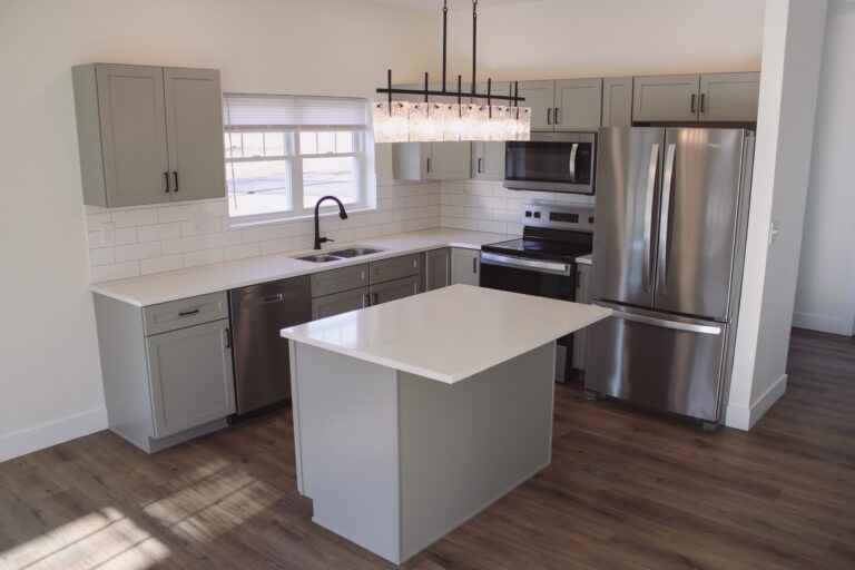 314 Greta Ct #4 - Photo 3 of 6