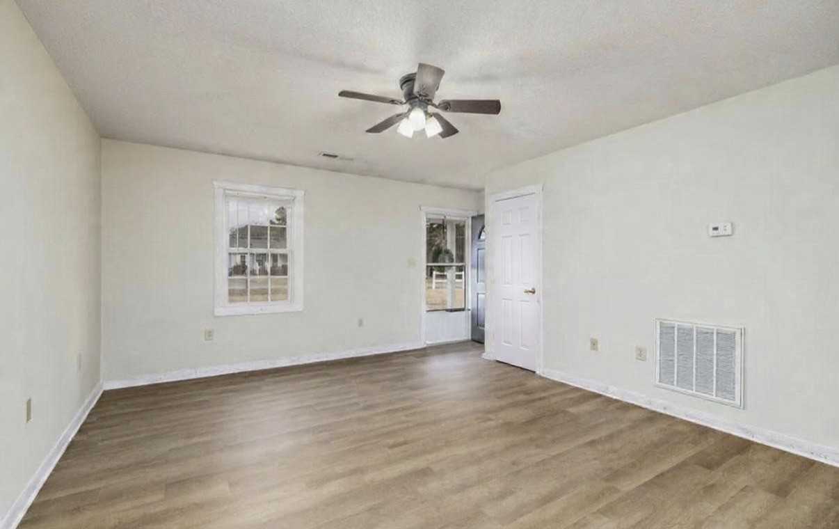 4465 Allen Rd #NA - Photo 5 of 7
