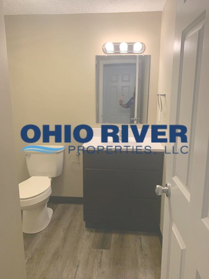 600 Northwood Ct #103 - Photo 6 of 11