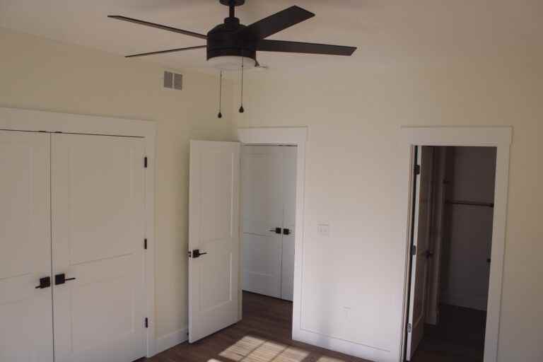 314 Greta Ct #2 - Photo 7 of 8