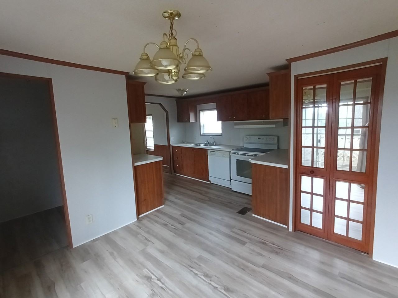 104 Matthews St #NA - Photo 6 of 8